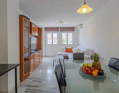 3 bedroom & 2 bathroom apartment with private parking