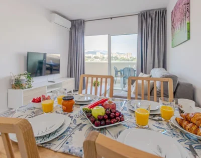 Beautiful 1 bedroom apartment in Benal Beach