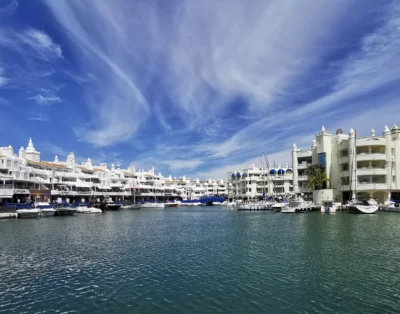 Puerto Marina – Modern and Spacious Apartment in Puerto Marina